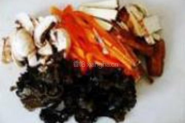 杂蔬素炒年糕的做法图解3
