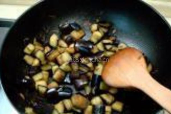 干炒茄丁的做法图解3