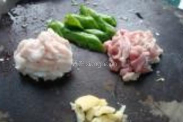 青头菌炒肉片的做法图解3