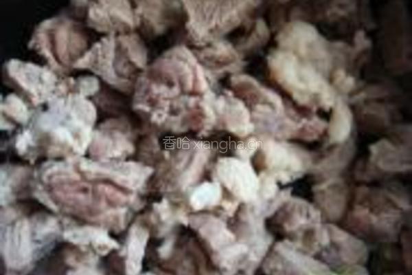 蔬菜牛肉汤的做法图解1