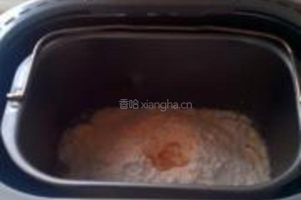 香肠香干披萨的做法图解1