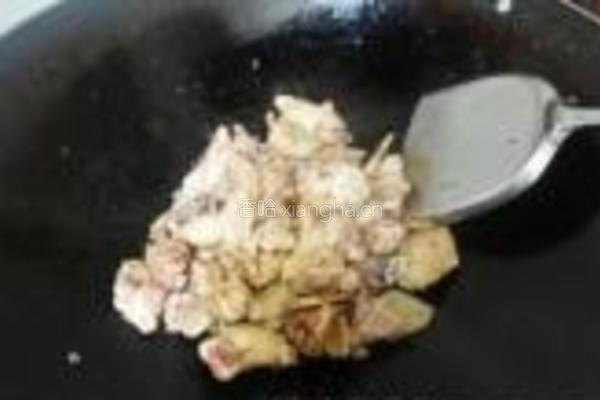 冬菇焖鸡的做法图解4