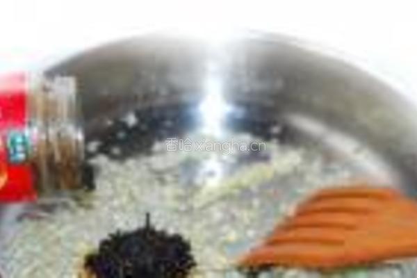 梅菜扣肉的做法图解7