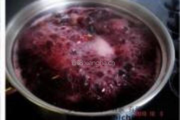 新鲜桑葚汁的做法图解1