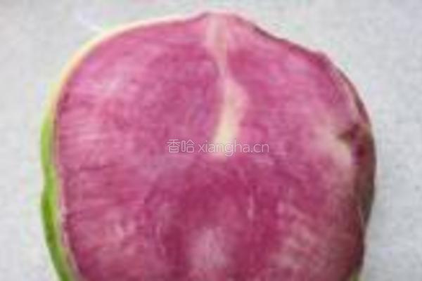 酸甜红萝卜丝的做法图解1