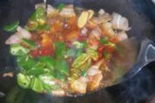 五花肉炒扁豆的做法图解5