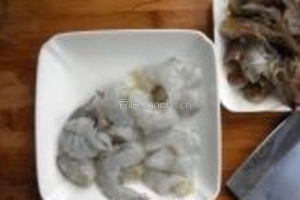 鲜虾鸡肉丸子汤的做法图解2
