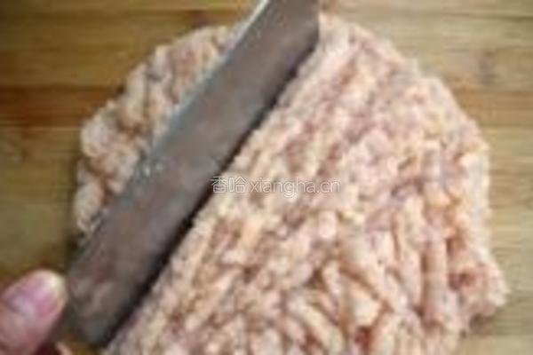鲜虾鸡肉丸子汤的做法图解3
