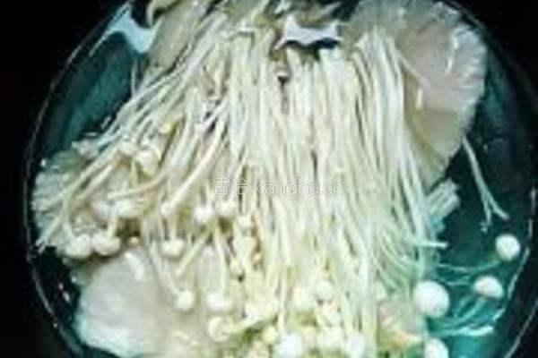 萝卜菌菇排骨煲的做法图解3