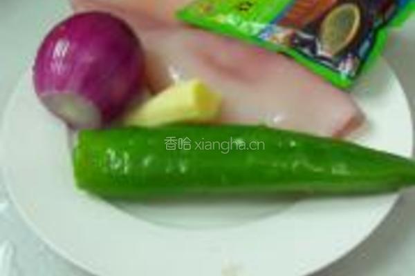 辣椒鱿鱼丝的做法图解1
