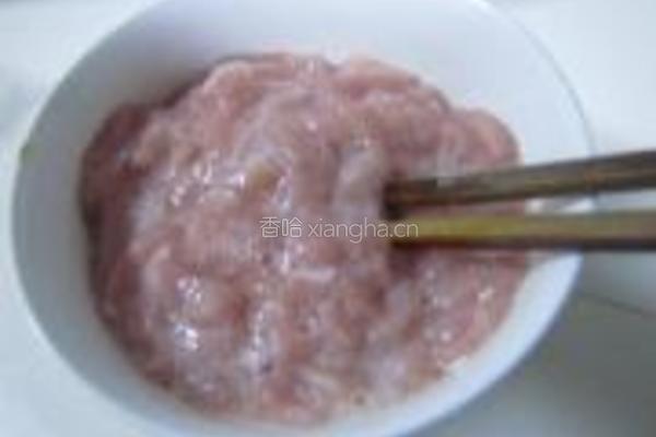 鲜菇肉丝茄汁面的做法图解2