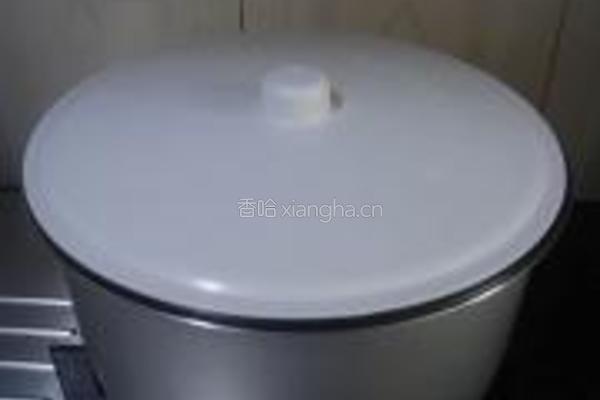 花胶红枣炖鸡的做法图解8