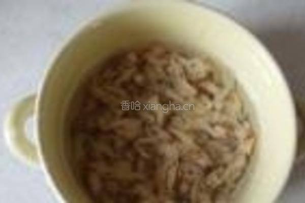 蛤蜊炒莴笋的做法图解3