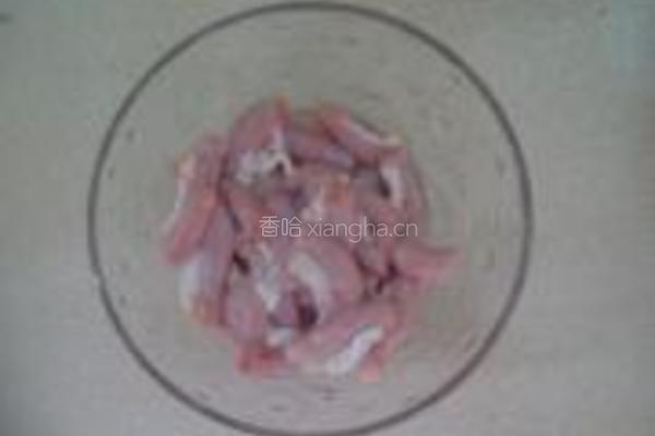 紫苏炒粉肠的做法图解2