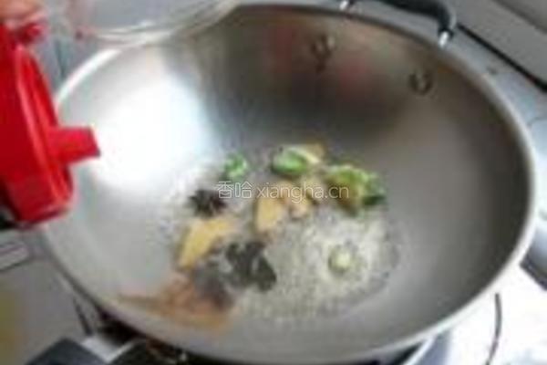 清炖辫子鱼的做法图解7