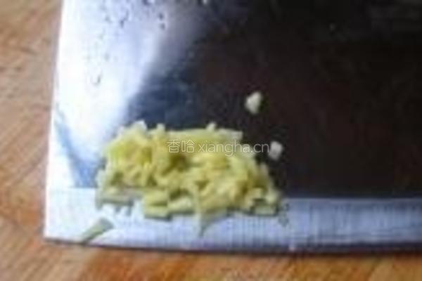 孜然黄瓜水面筋的做法图解2