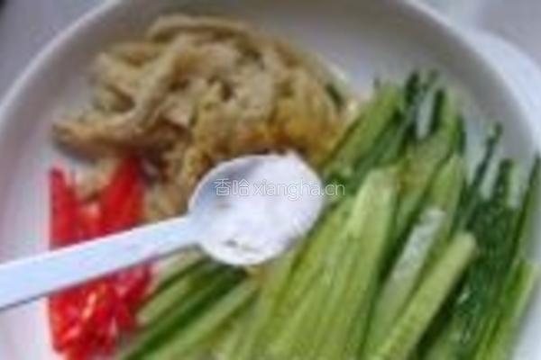 孜然黄瓜水面筋的做法图解7