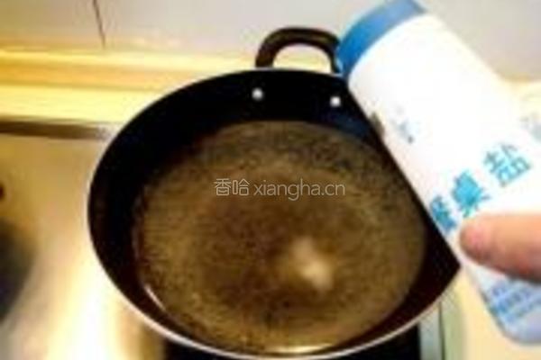 什锦海鲜茄子煲的做法图解4