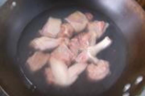 美容汤花胶炖鸡的做法图解9
