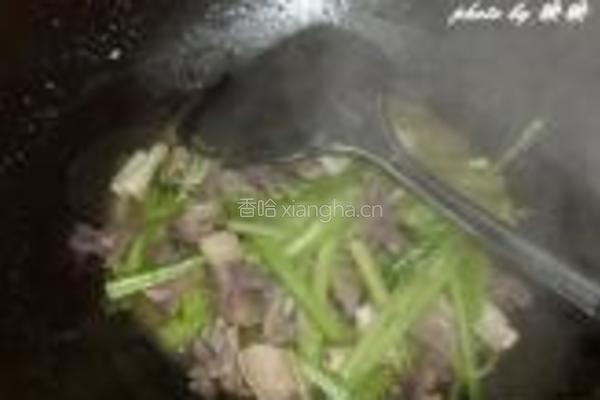 西芹炒鸡胗的做法图解7
