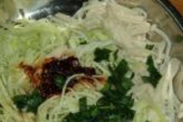 金针菇拌西兰花茎的做法图解8