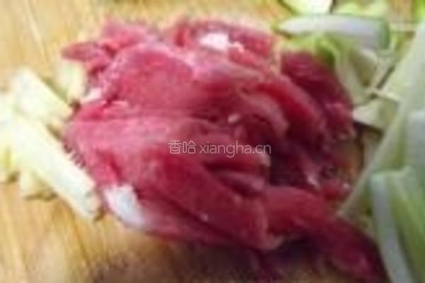 榛蘑肉丝的做法图解2