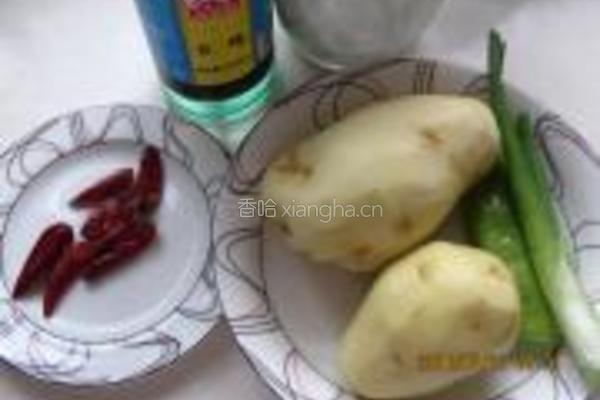 酸辣土豆丝的做法图解1