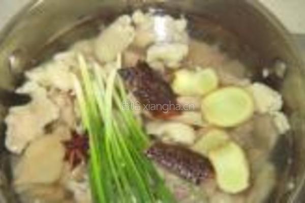 小鸡炖蘑菇的做法图解9