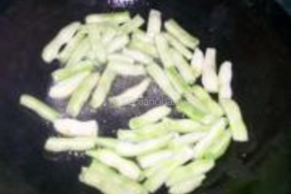 干煸四季豆的做法图解4
