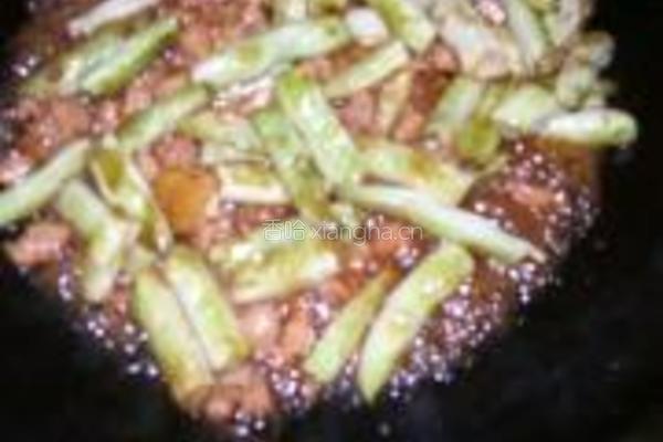 干煸四季豆的做法图解7