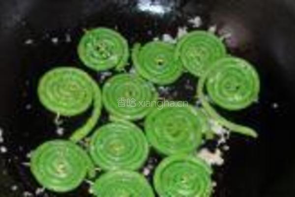 蚝油豇豆卷的做法图解5
