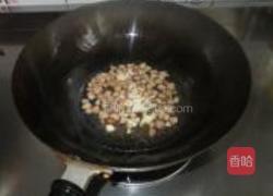 藕丁小炒的做法图解5