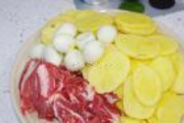 酱闷烧土豆的做法图解1
