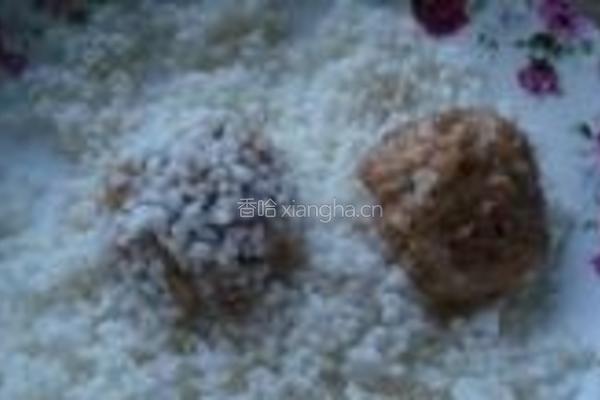 山药口蘑珍珠丸子的做法图解3
