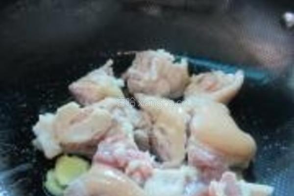 黑豆豉蒸猪蹄的做法图解4