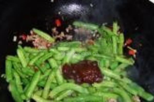 香辣干煸扁豆的做法图解6