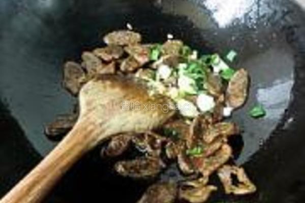 豆角炒香肠的做法图解5