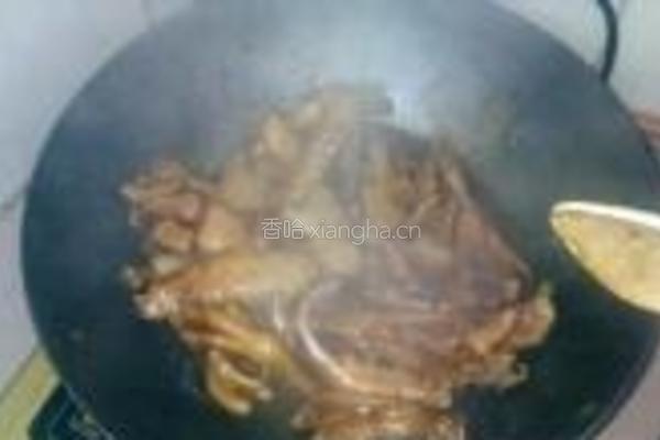 沙姜焖鸭掌鸭翅的做法图解7