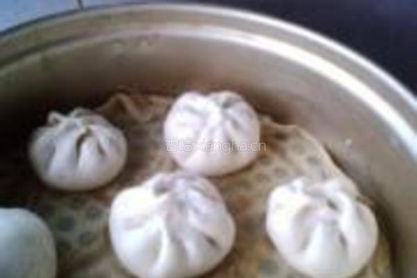 芹菜肉包子的做法图解10