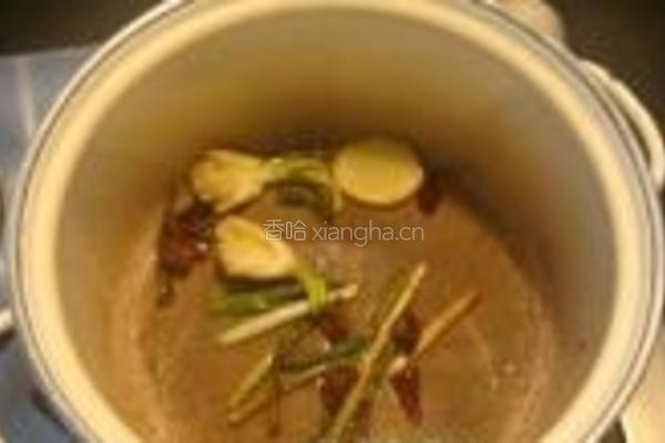 香辣煨牛蛙的做法图解4