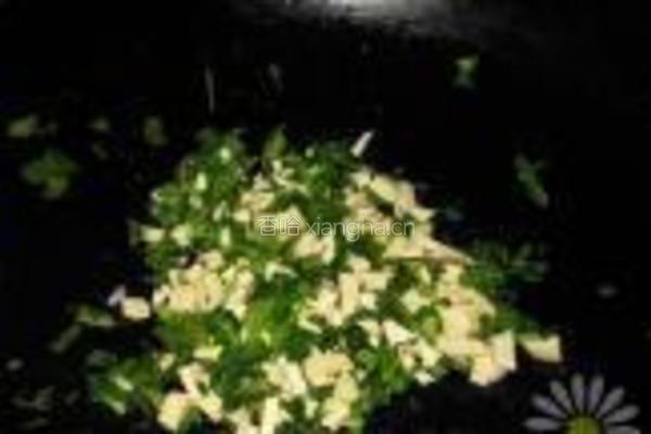 香菜豆干炒花生的做法图解8