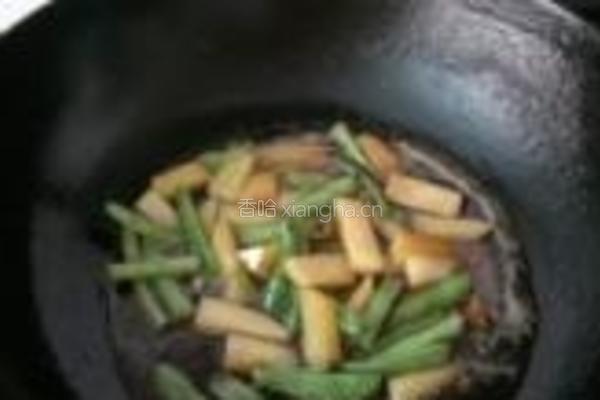 四季豆烧土豆的做法图解6