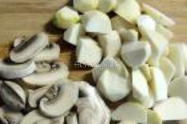 菌菇毛芋汤的做法图解4