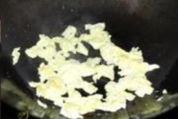 香菜鸡蛋汤的做法图解3