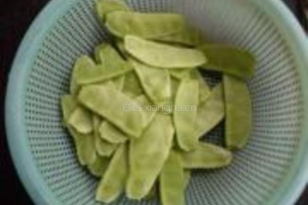 扁豆煸肉片的做法图解4