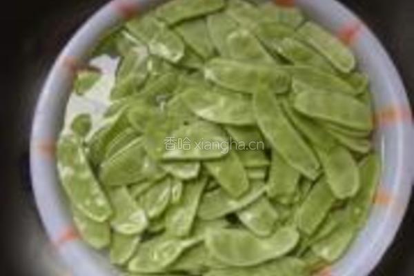 扁豆煸肉片的做法图解5