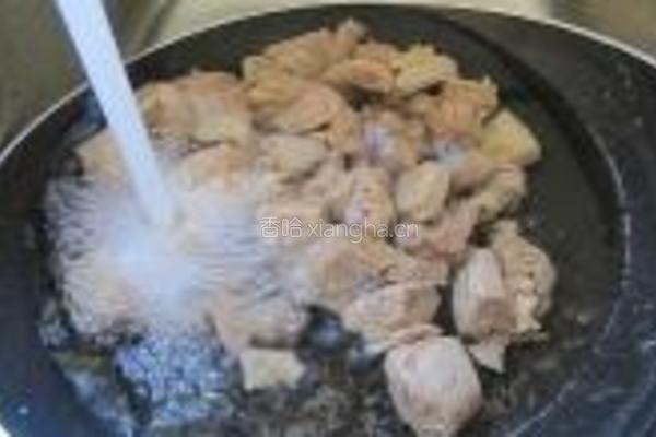 咖喱牛腩焖土豆的做法图解3