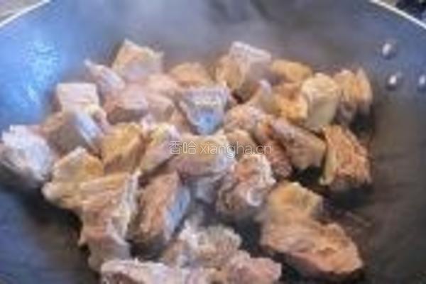 咖喱牛腩焖土豆的做法图解5