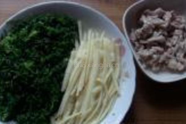荠菜冬笋炒肉丝的做法图解1
