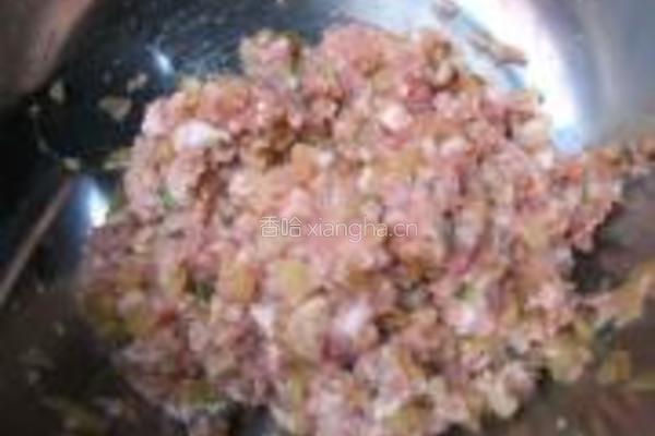 榨菜鲜肉月饼的做法图解1